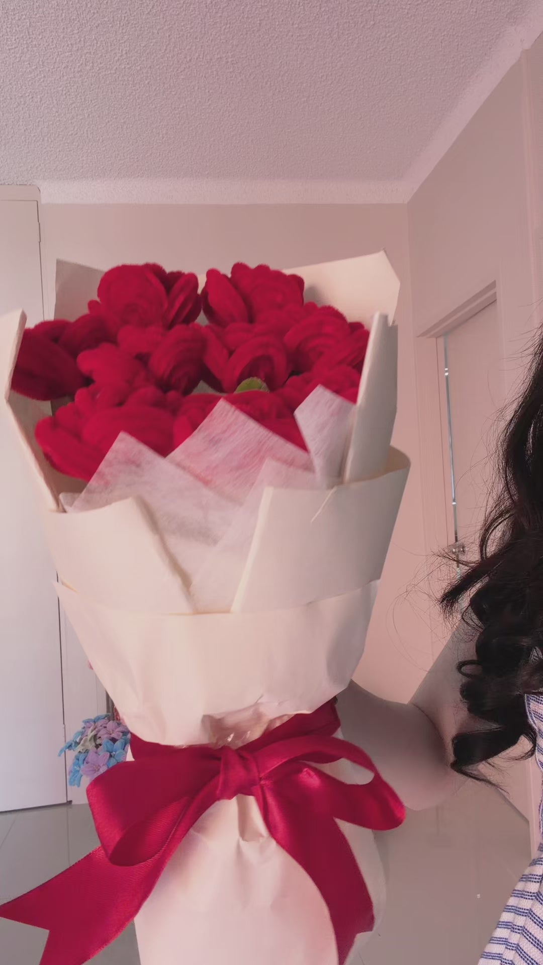 Sweetheart Velvet Roses